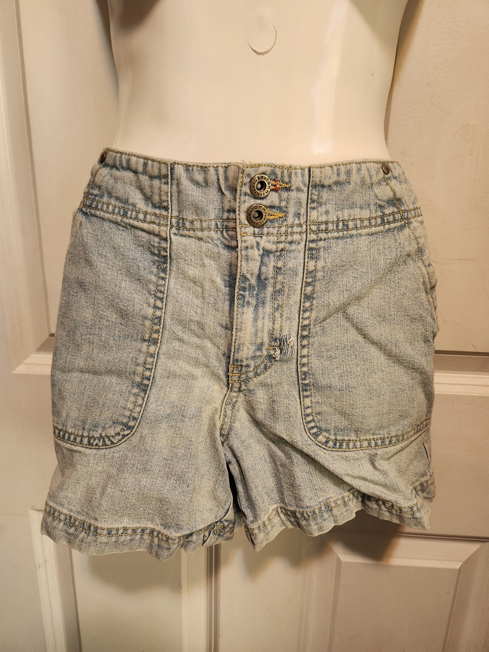 Tommy Hilfiger Light Blue Denim Button-Front Shorts